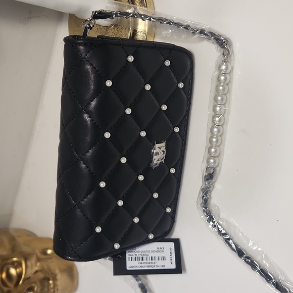 Badgley Mischka Vegan Crossbody NWT - Picture 5 of 8